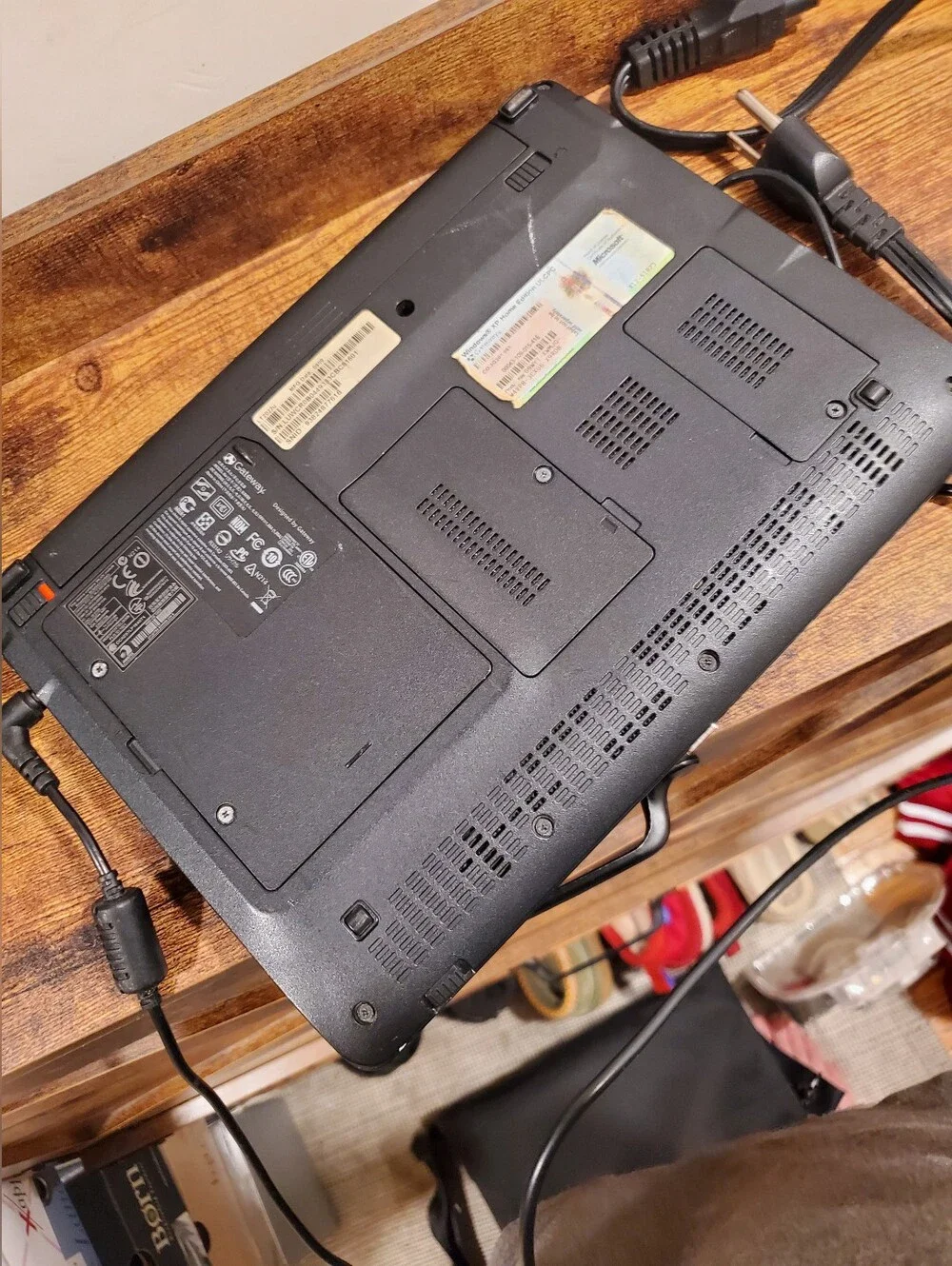 Gateway KAV60 notebook — Portable Everyday Notebook